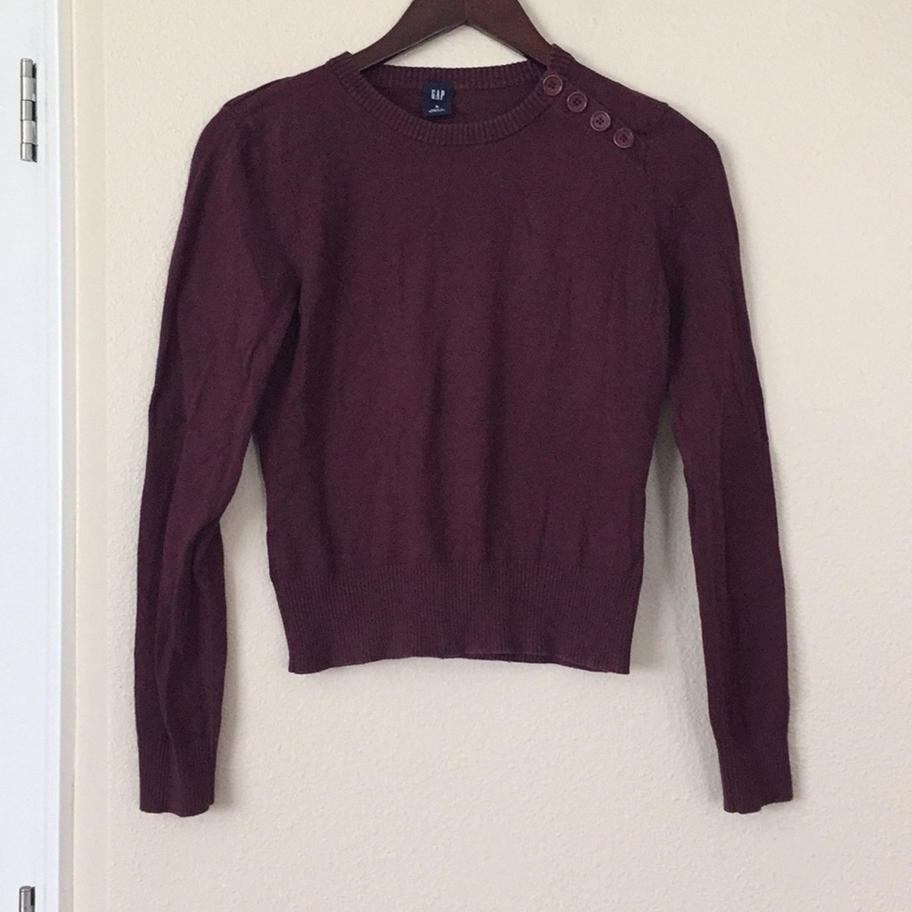 Gap top